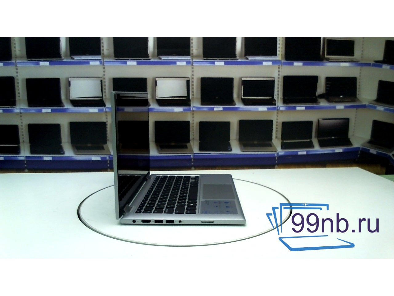 Dell  inspiron 11 3000 Series 2 in-1