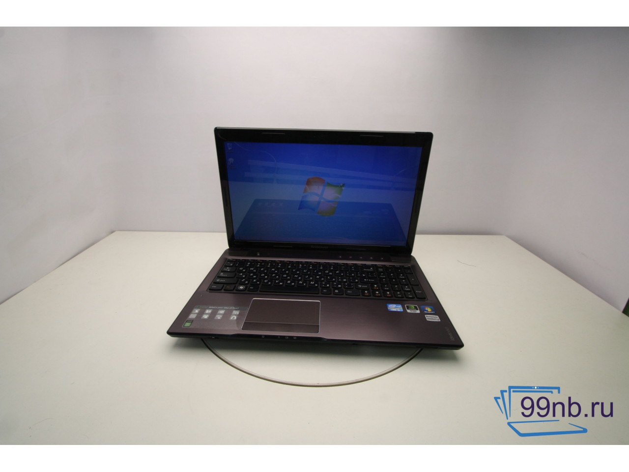 Lenovo Z570 (20095)