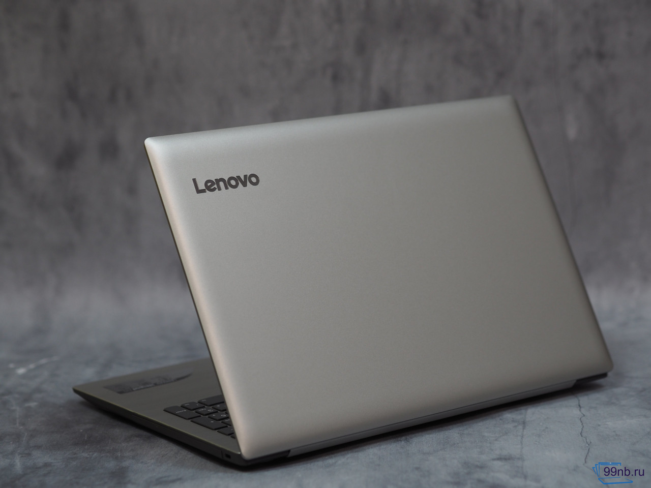  Ноутбук  Lenovo