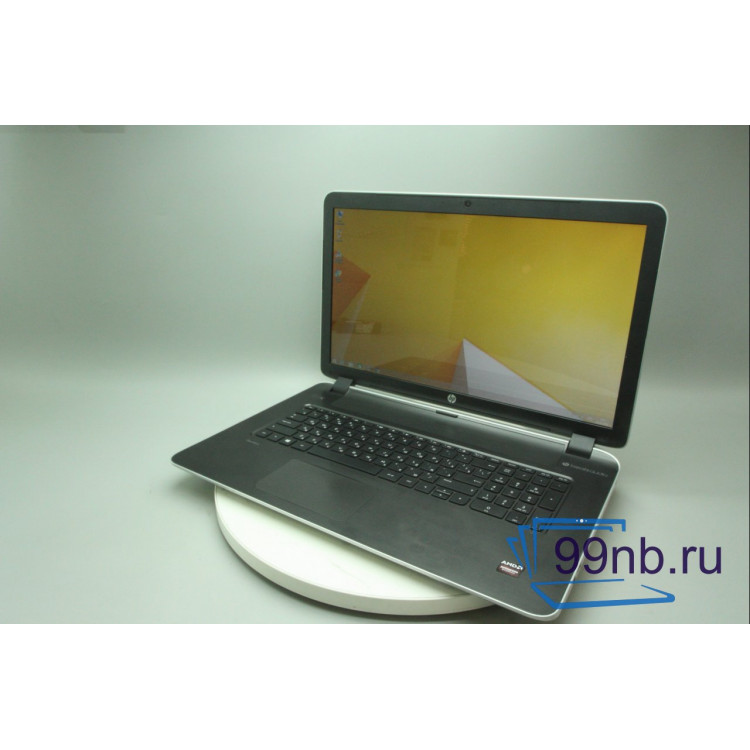  Ноутбук HP для работы и игр 17.3