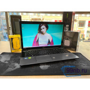  Ноутбук с большой диагональю экрана 17.3 Toshiba