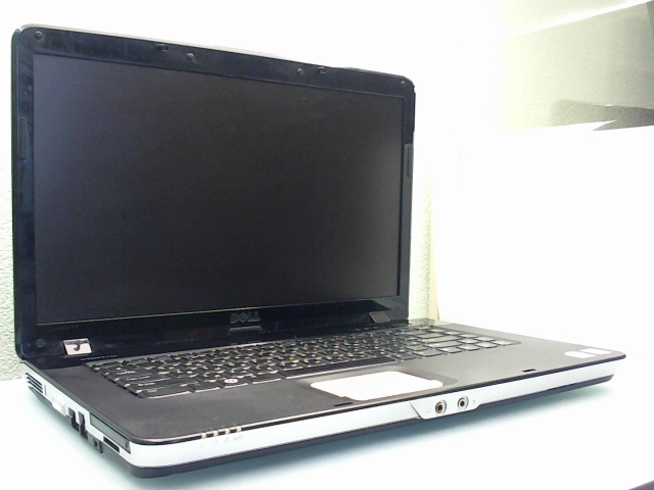 Dell  VOSTRO A860