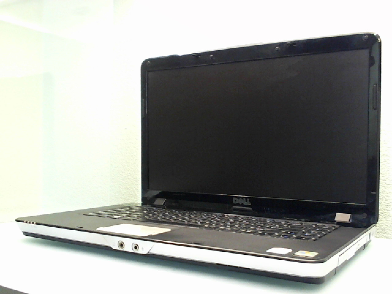 Dell  VOSTRO A860